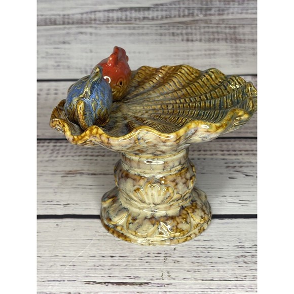 Glazed Ceramic Fish and Sea Shell Pedestal Soap Dish Stand - Picture 6 of 13